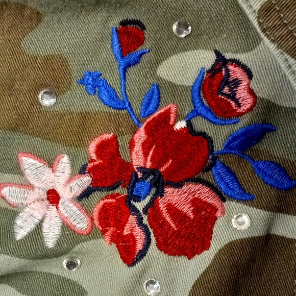 Lightweight Jacket - Picture 3 of 8